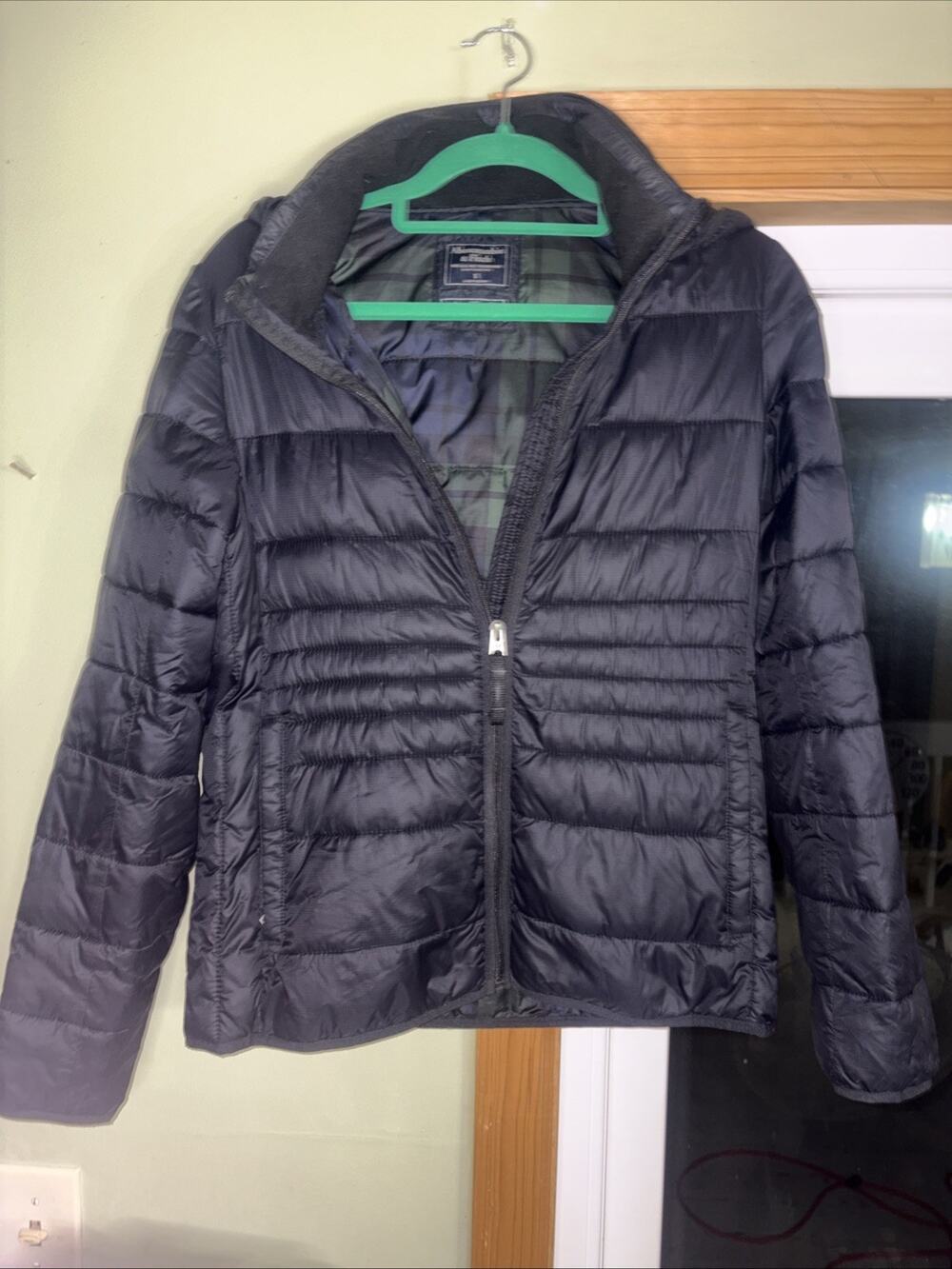 Abercrombie & Fitch Women's Black Puffer Jacket - Small - Excellent Condition